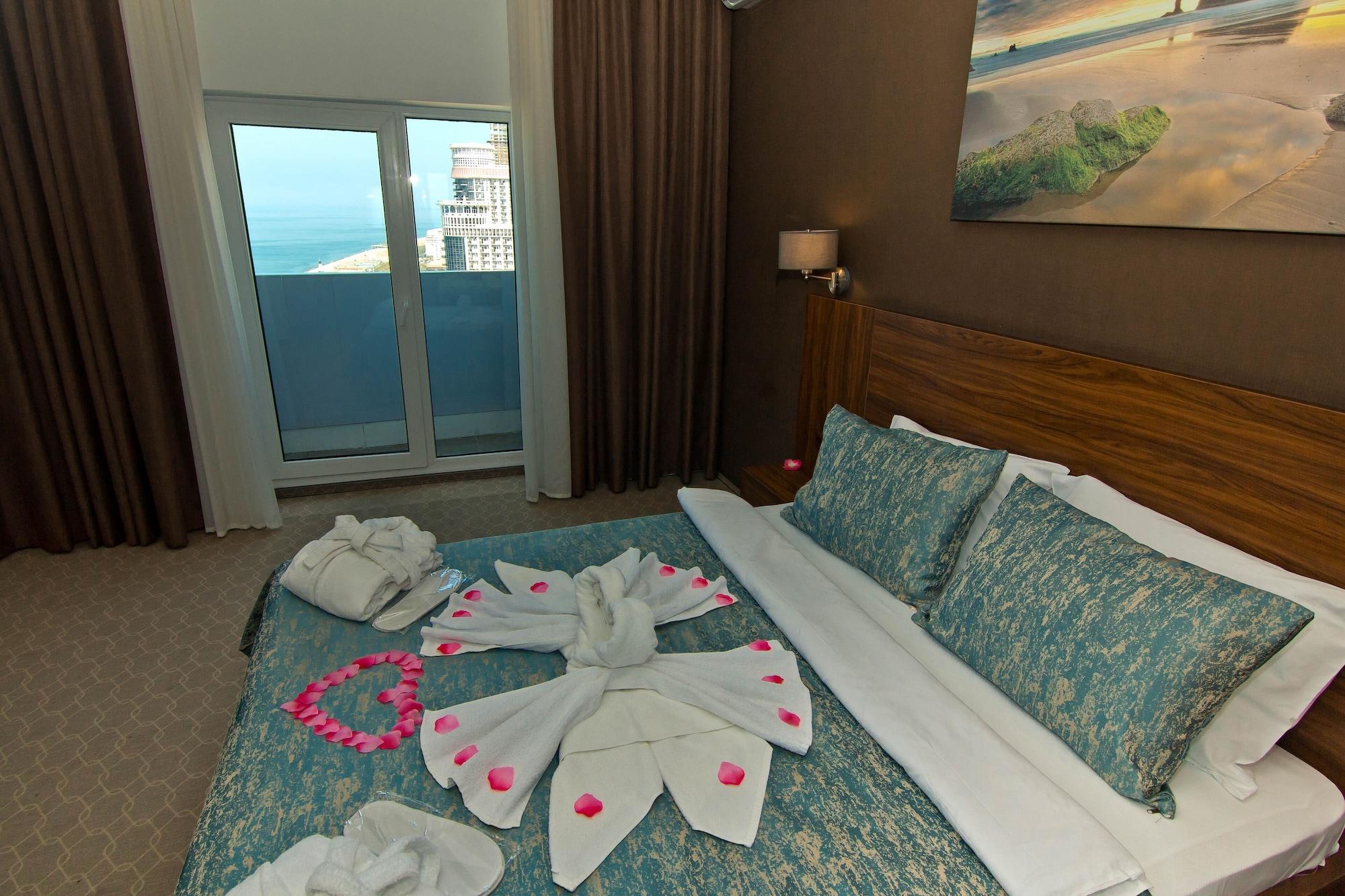 Sky Inn Batumi Kültér fotó