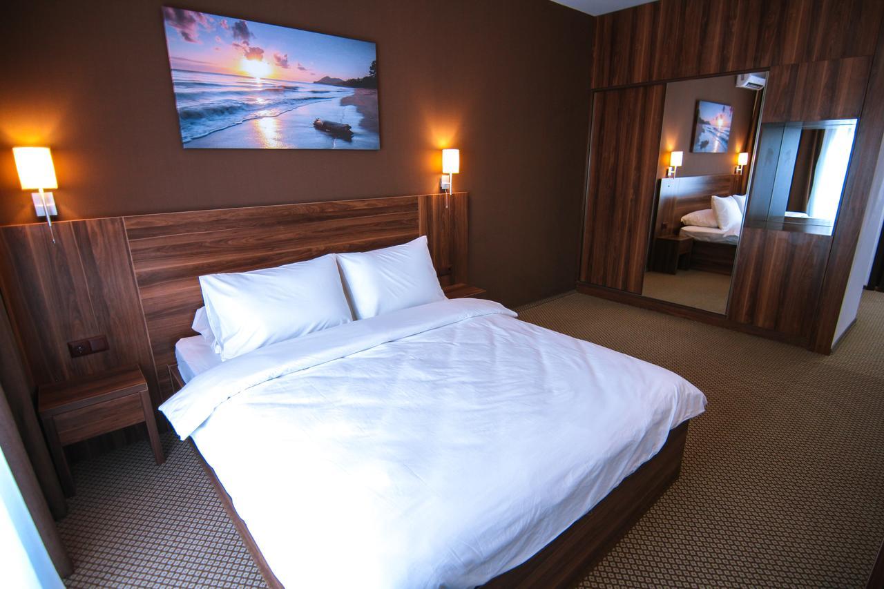 Sky Inn Batumi Kültér fotó