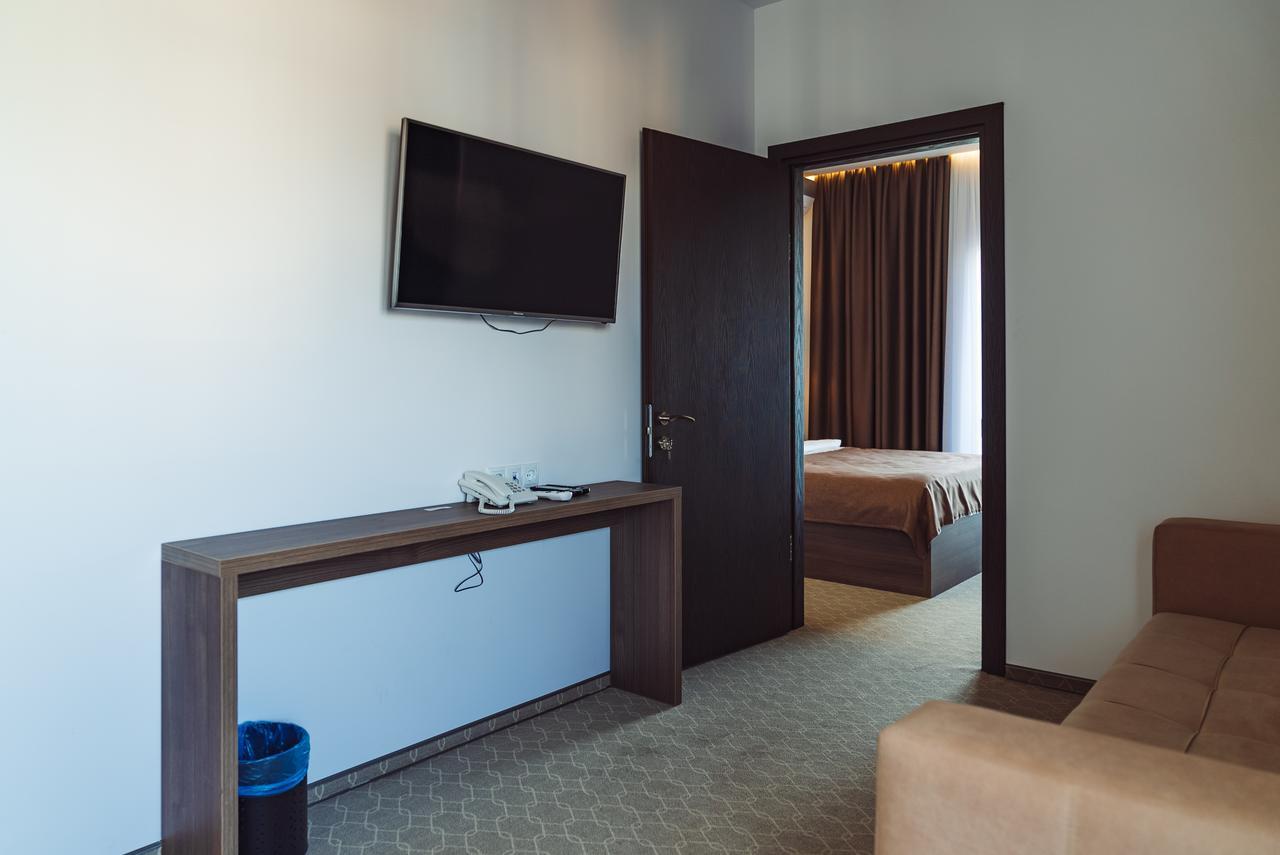 Sky Inn Batumi Kültér fotó