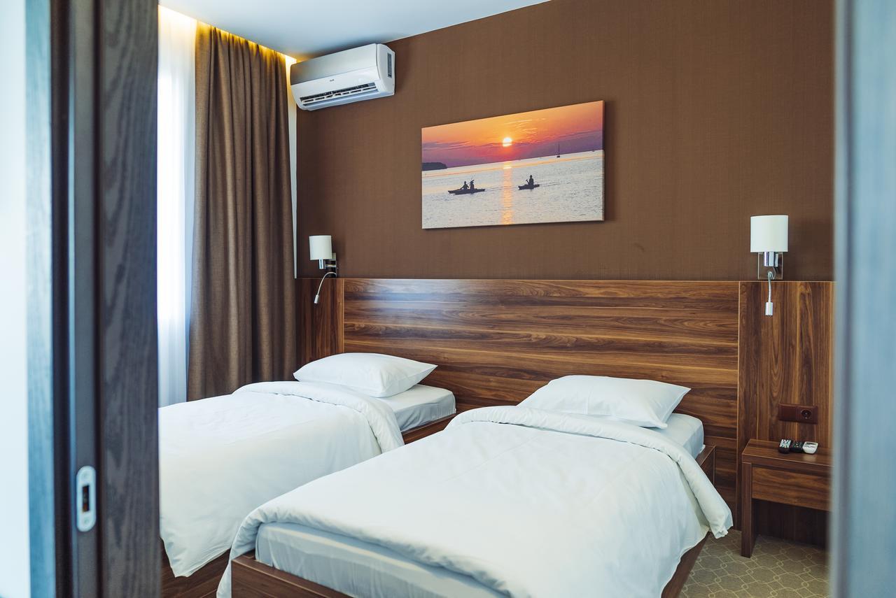 Sky Inn Batumi Kültér fotó